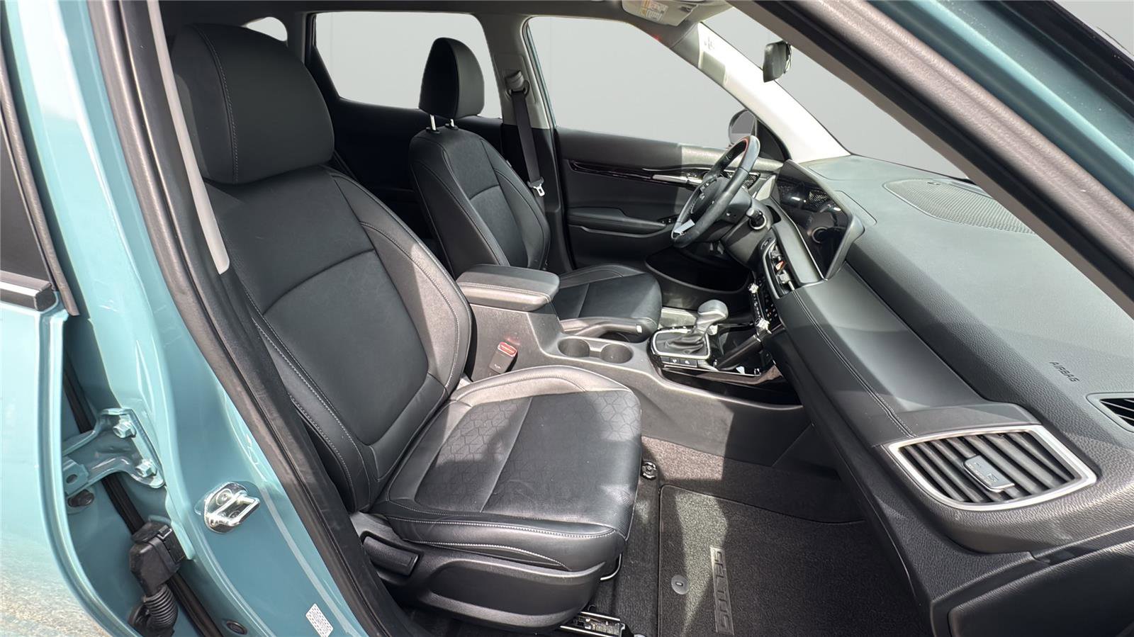 Used 2024 Kia Seltos EX image 14