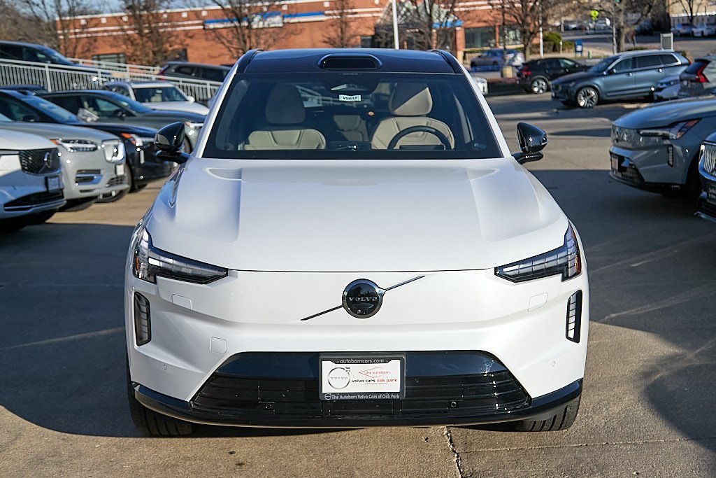 New 2025 Volvo EX90 Ultra image 5