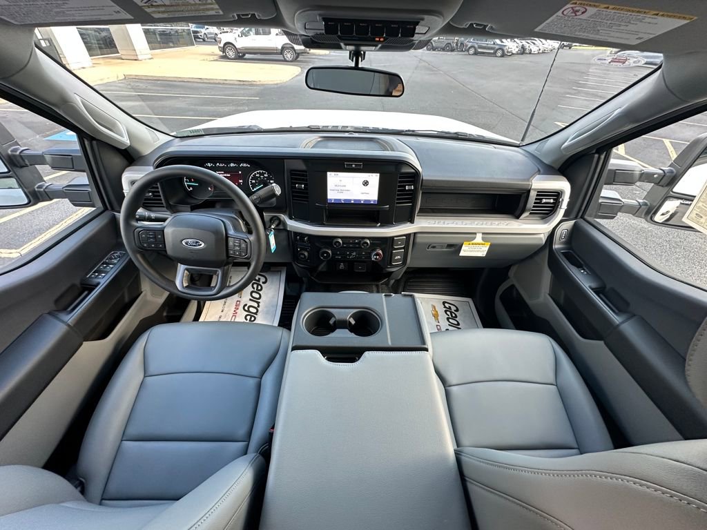 New 2026 Ford F350 XL image 29
