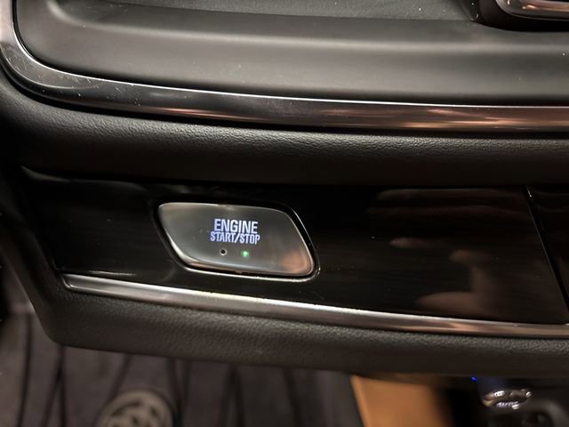 Used 2020 Buick Enclave Essence w/ Sound and Sites Package image 39