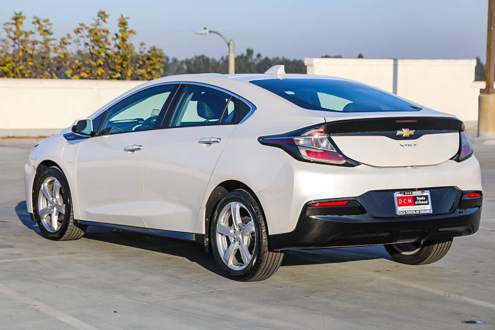 Used 2018 Chevrolet Volt LT w/ Comfort Package image 7