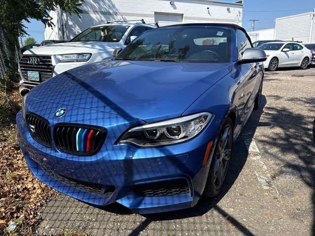 Used 2015 BMW M235i Convertible RWD image 1
