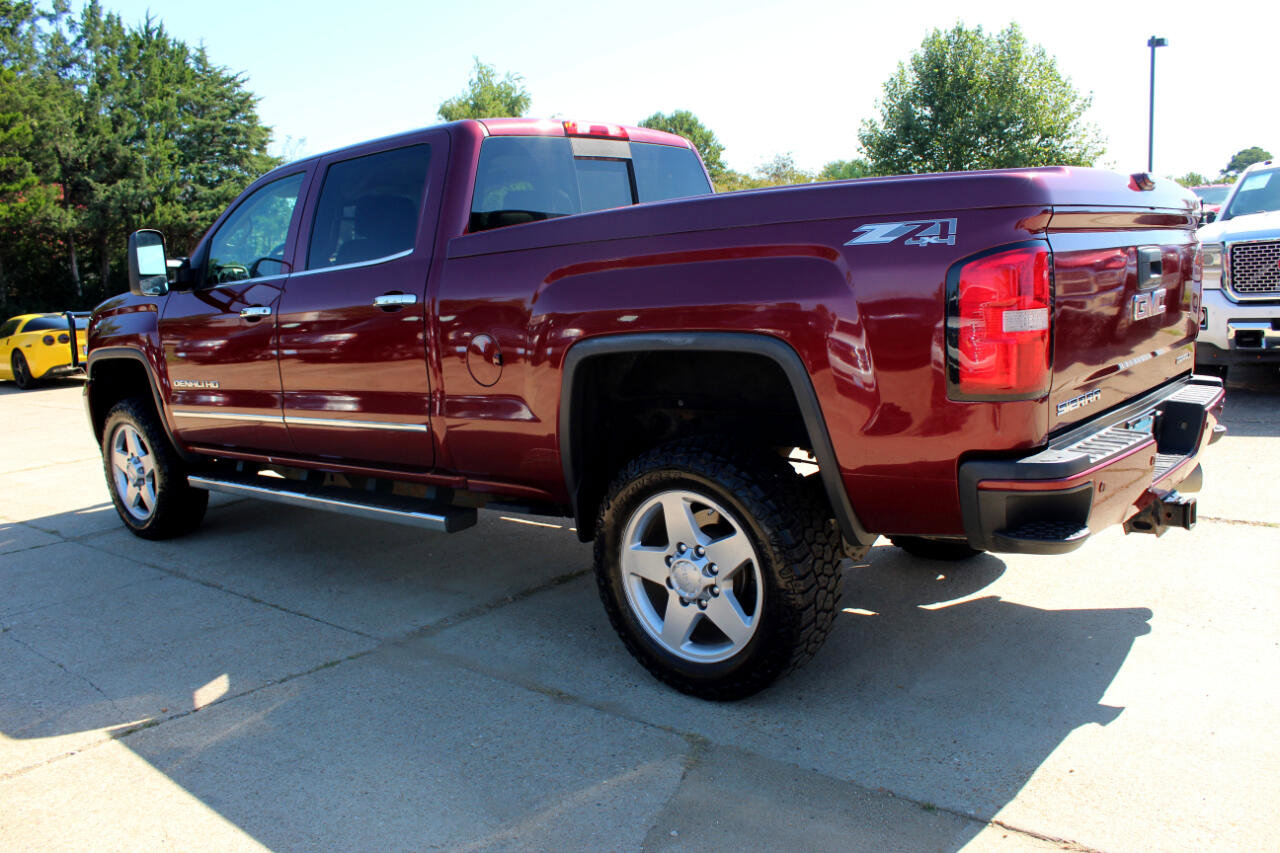 Used 2015 GMC Sierra 2500 Denali w/ Duramax Plus Package image 5