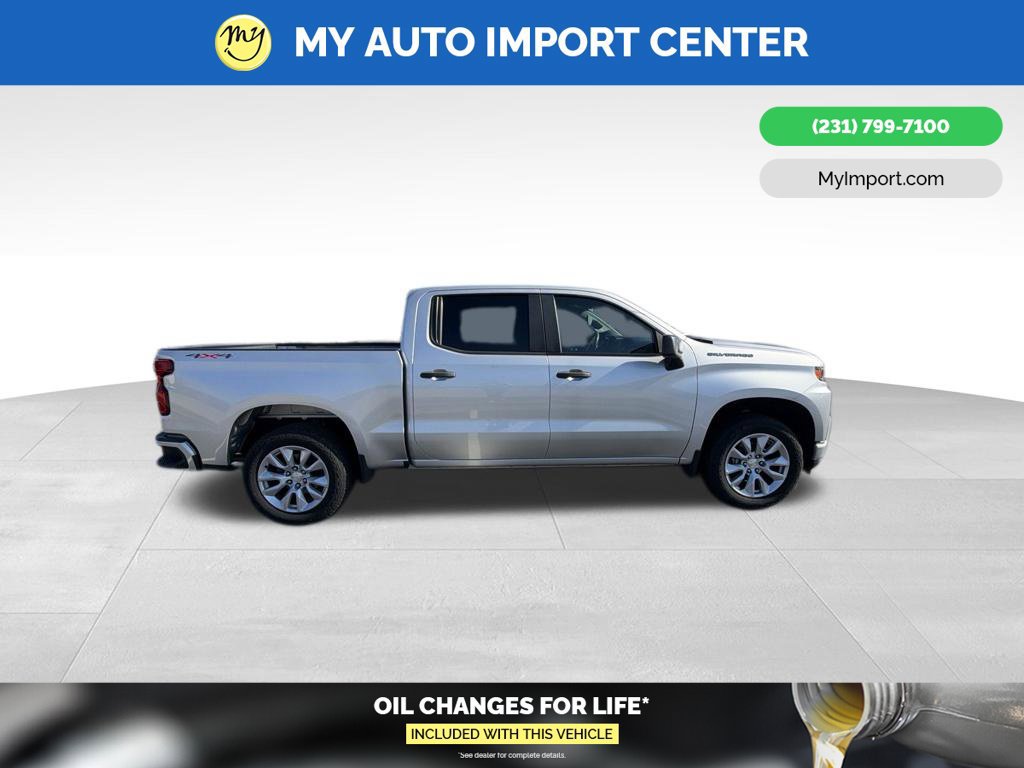Used 2020 Chevrolet Silverado 1500 Custom w/ Custom Value Package AWD/4WD image 8