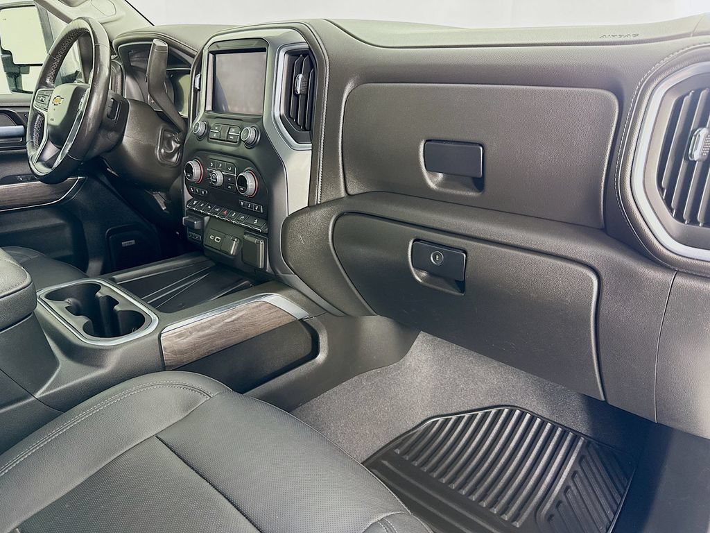 Used 2022 Chevrolet Silverado 3500 LTZ w/ LTZ Convenience Package AWD/4WD image 30