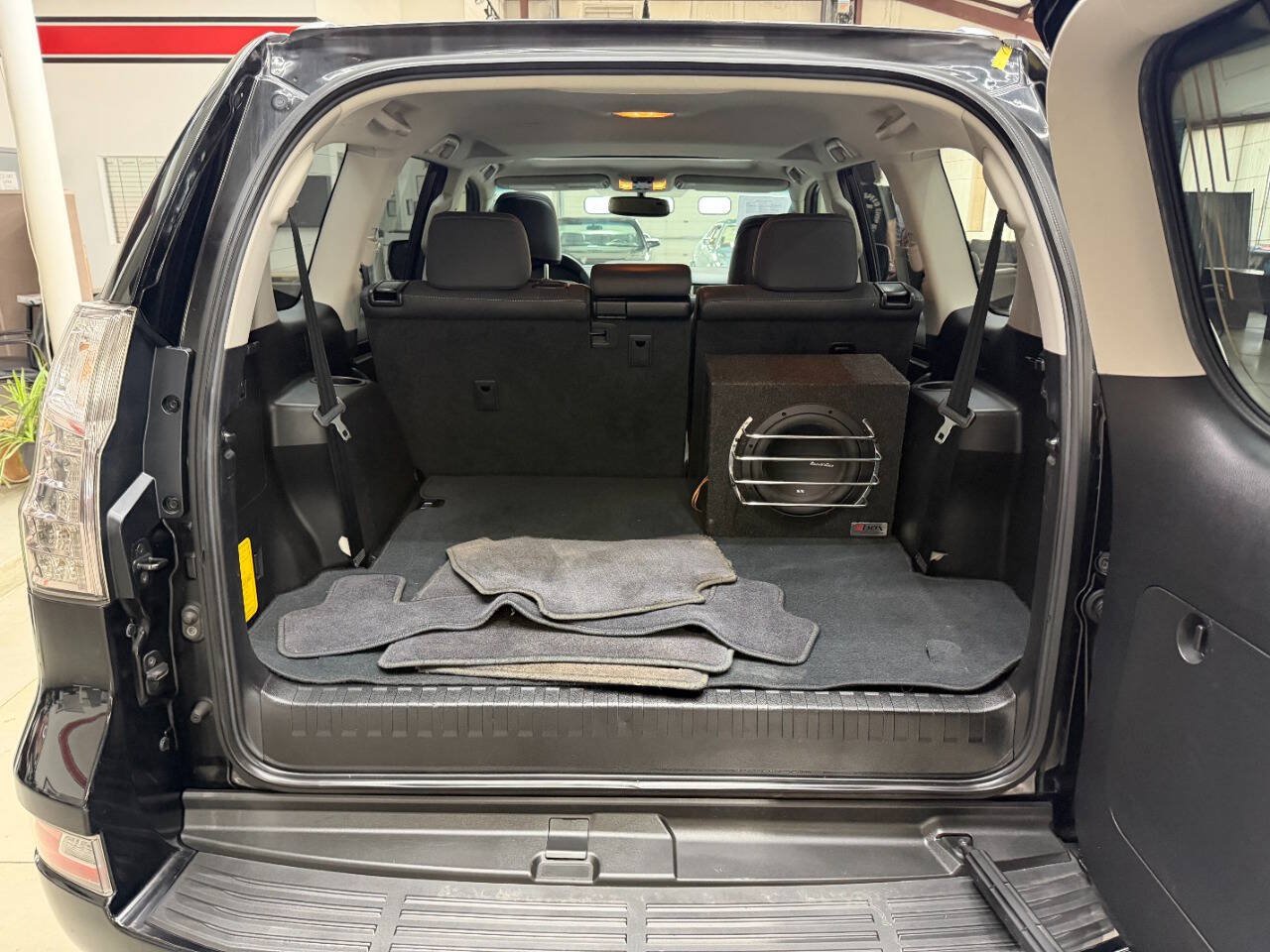 Used 2014 Lexus GX 460 AWD/4WD image 9