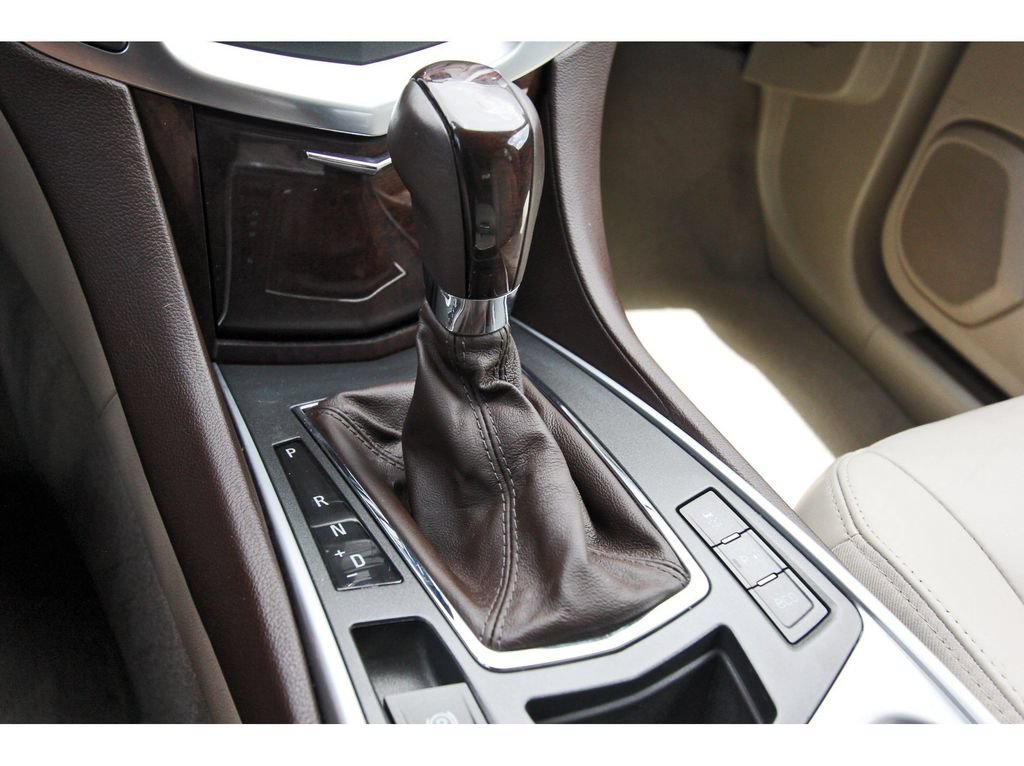 Used 2012 Cadillac SRX Luxury FWD image 24