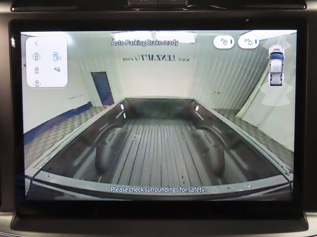 Used 2025 Ford F150 Raptor image 23