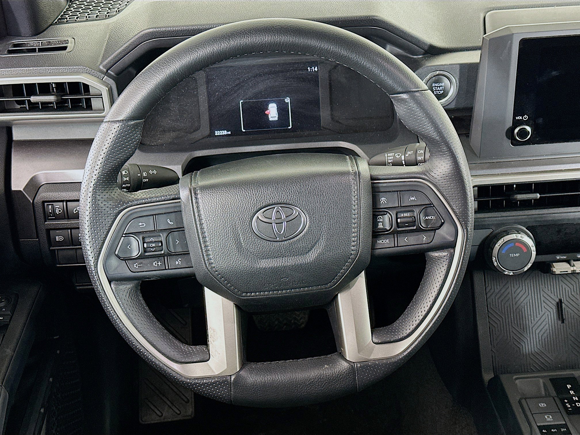 Used 2025 Toyota 4Runner SR5 image 18