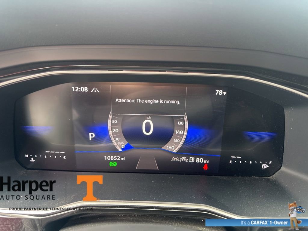 Used 2024 Volkswagen Jetta SE w/ Panoramic Sunroof Package image 15