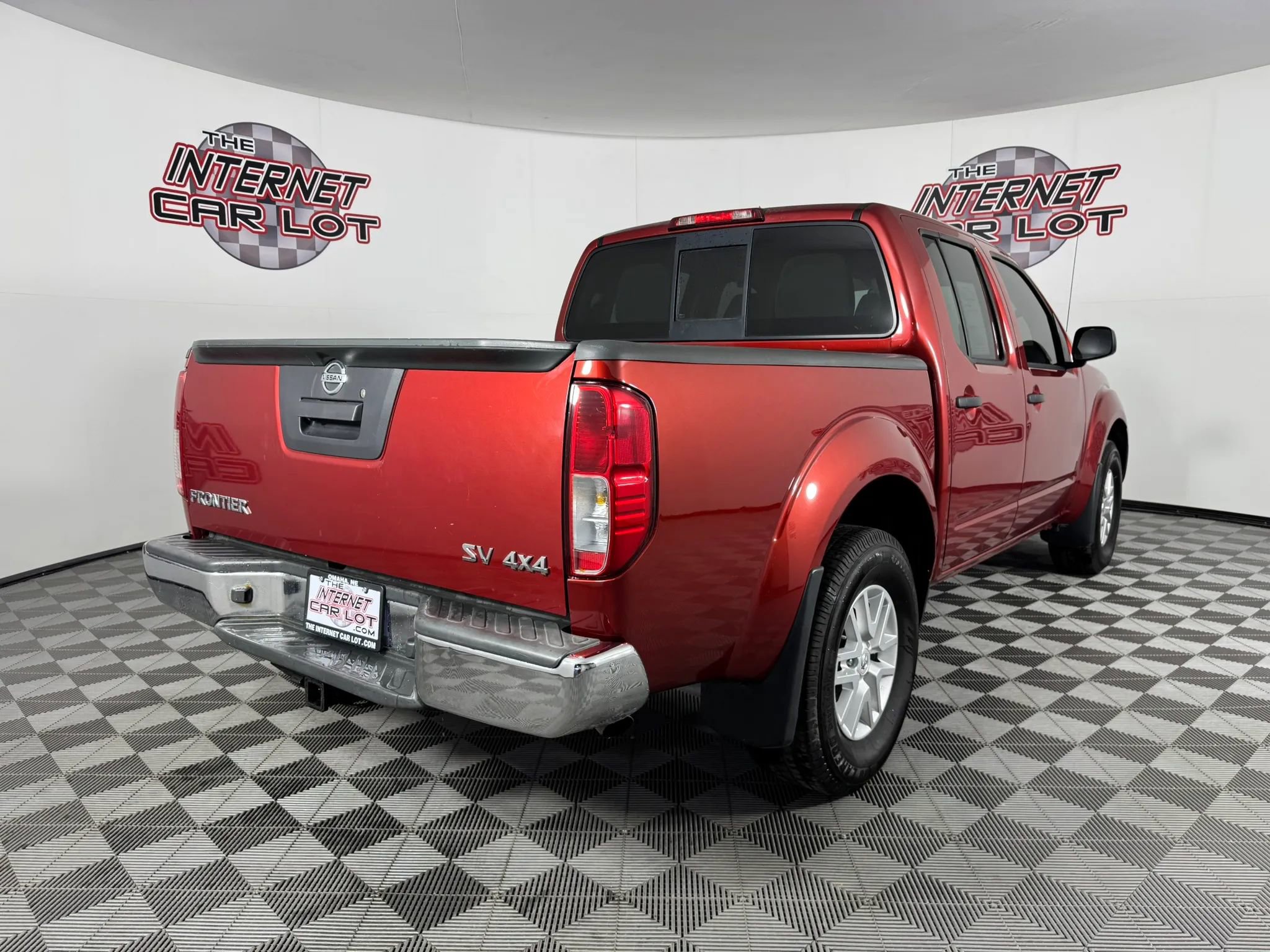Used 2018 Nissan Frontier SV image 7