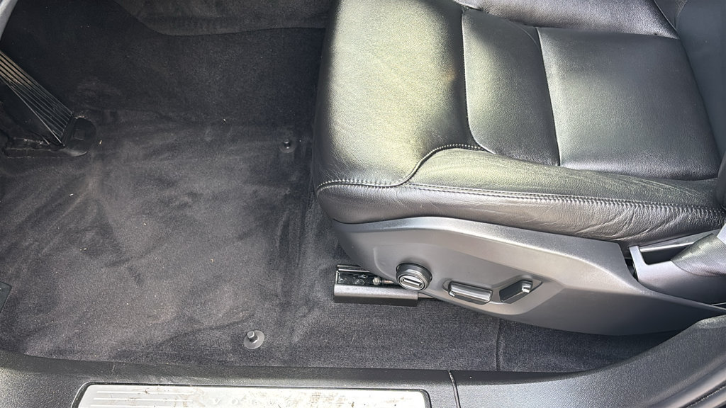 Certified 2024 Volvo XC60 B5 Core w/ Climate Package AWD/4WD image 26