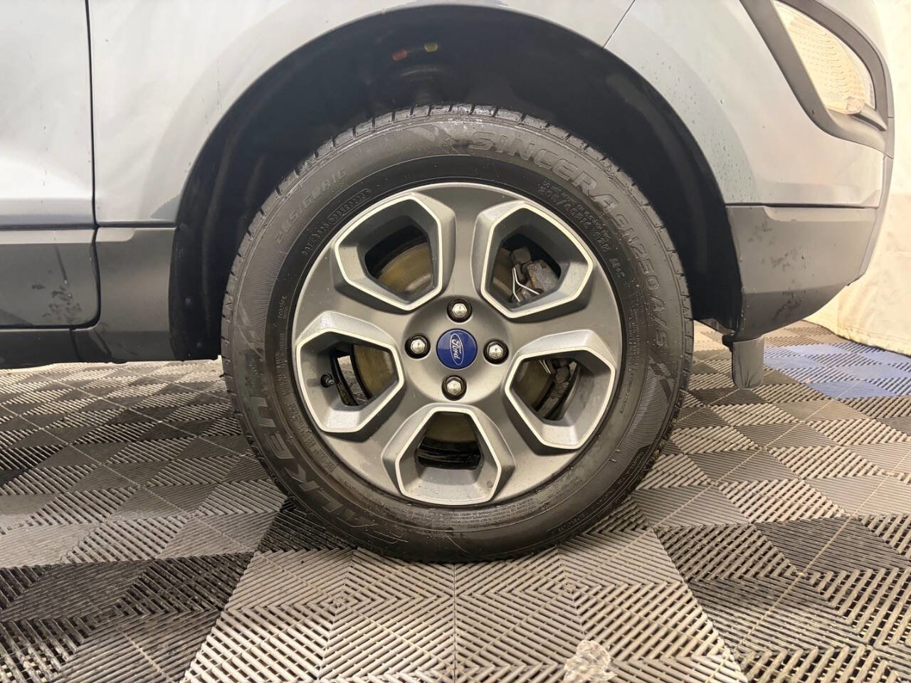 Used 2020 Ford EcoSport S AWD/4WD image 24