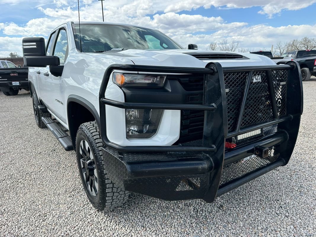 Used 2021 Chevrolet Silverado 2500 W/T w/ WT Convenience Package AWD/4WD image 2