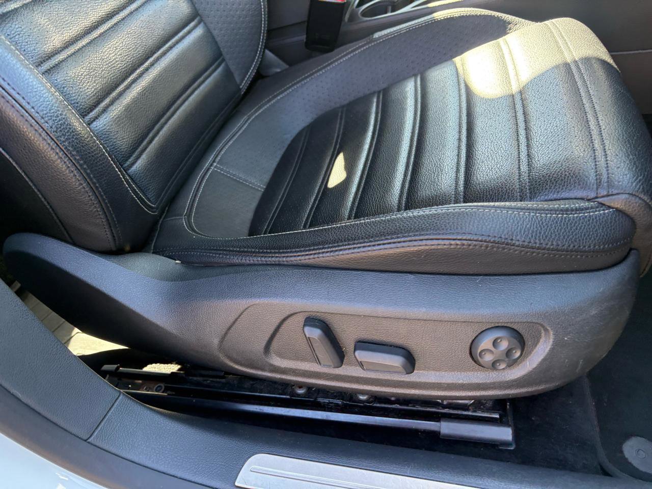 Used 2015 Volkswagen CC Sport FWD image 14