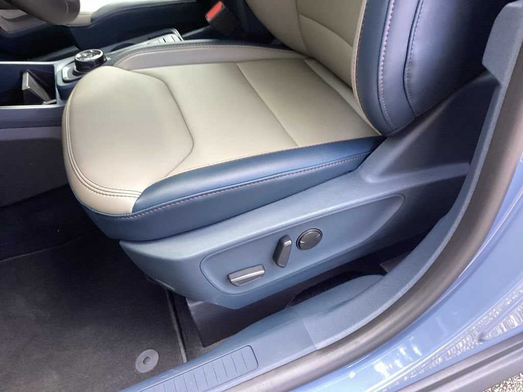 New 2026 Ford Maverick Lariat w/ 4K Tow Package AWD/4WD image 34