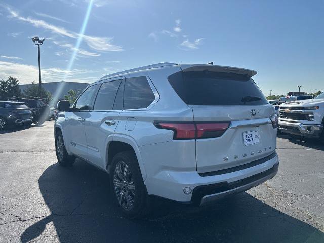 Used 2025 Toyota Sequoia Capstone AWD/4WD image 4