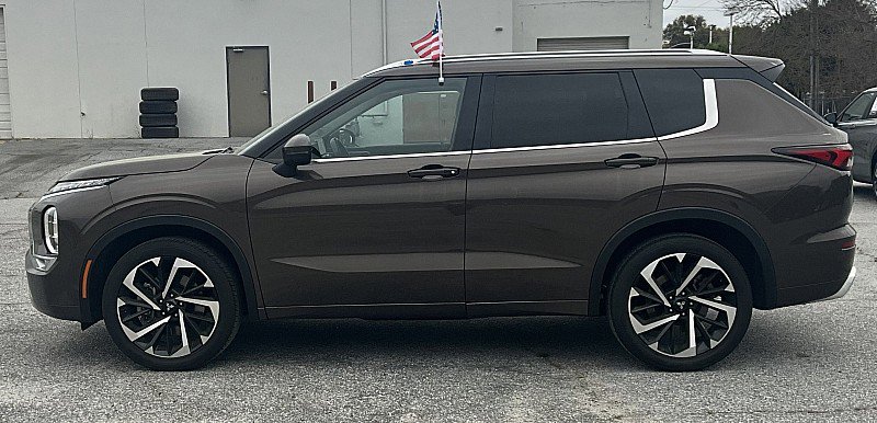 Used 2024 Mitsubishi Outlander SEL FWD image 18