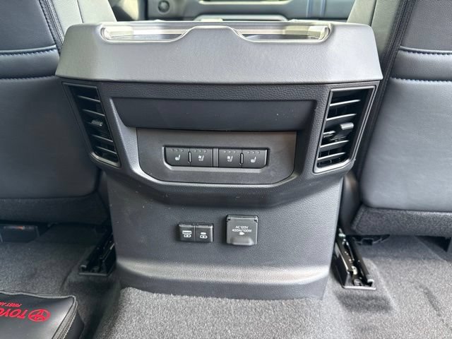 New 2026 Toyota Tundra Platinum AWD/4WD image 32