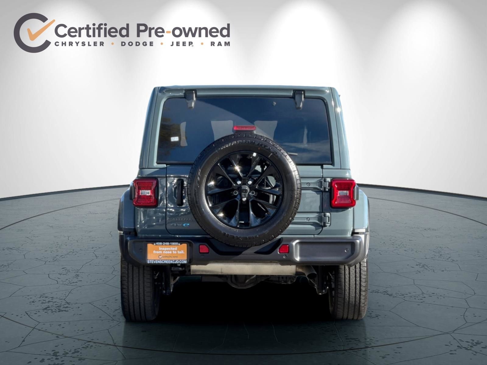 Certified 2025 Jeep Wrangler Unlimited Sahara w/ Safety Group image 5
