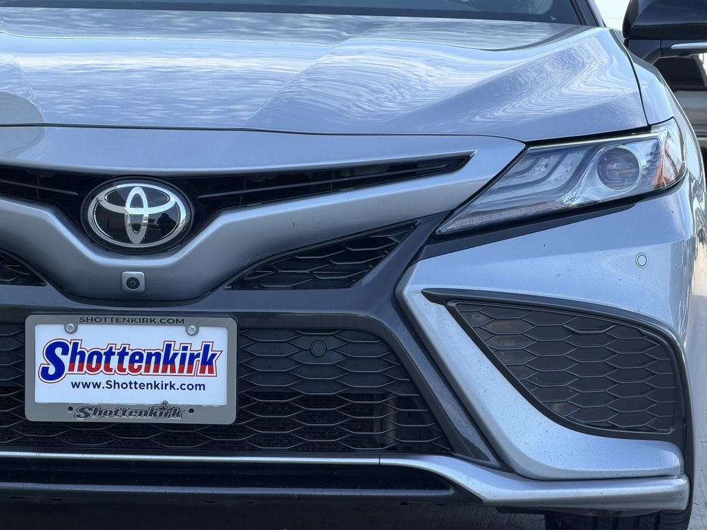 Used 2021 Toyota Camry XSE w/ Navigation Package FWD image 8