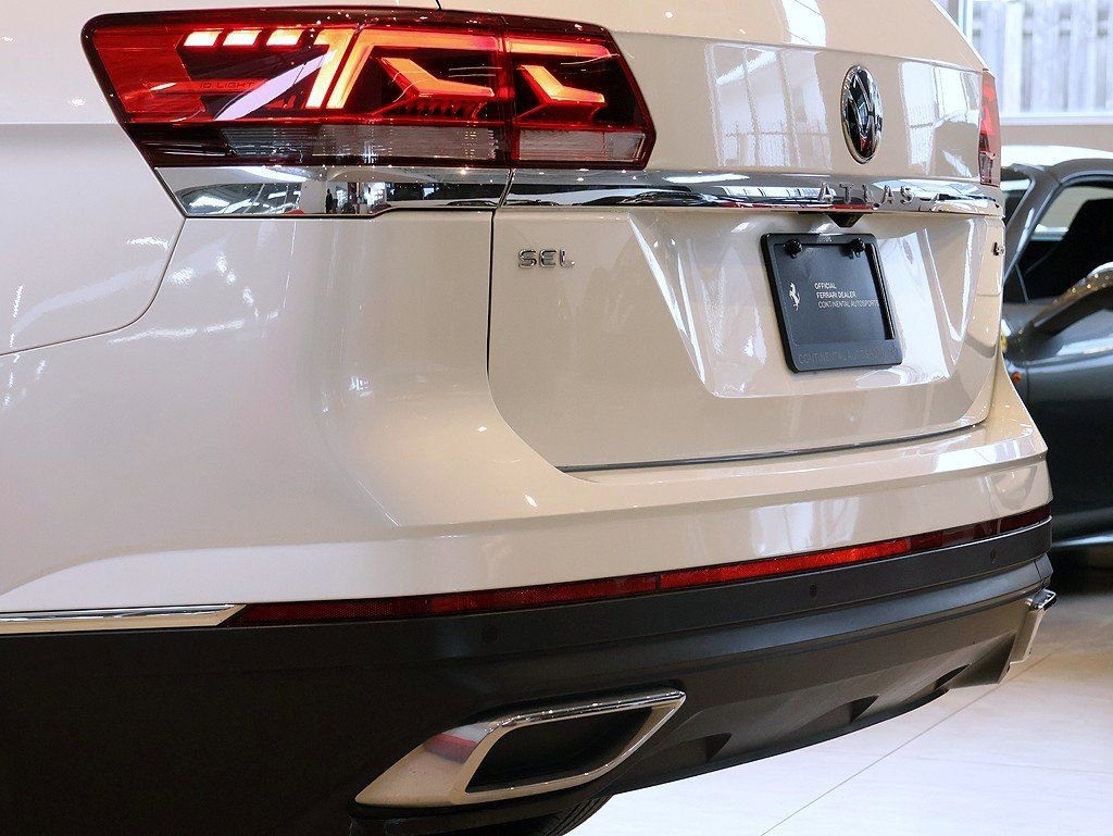 Used 2023 Volkswagen Atlas SEL image 32