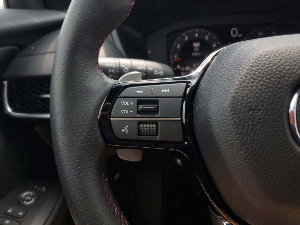 Certified 2025 Acura ADX A-Spec image 22