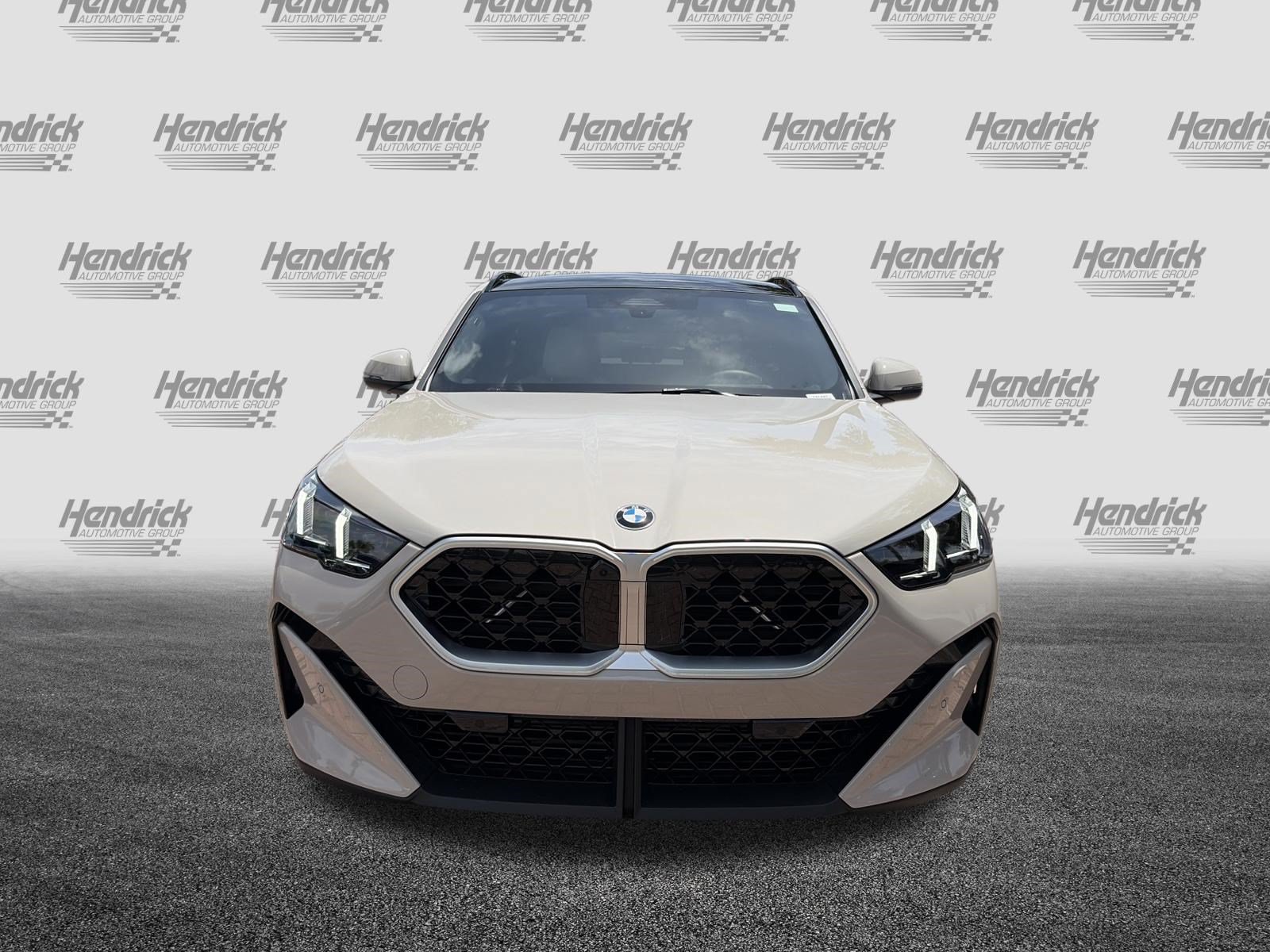 New 2026 BMW X2 xDrive28i w/ Technology Package AWD/4WD image 3