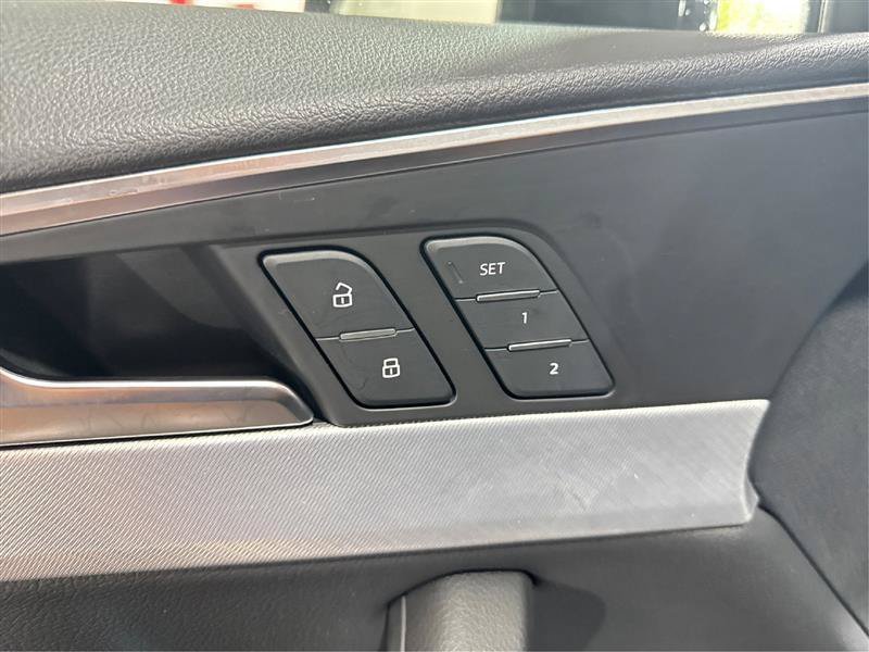 Used 2018 Audi A4 2.0T Premium w/ Convenience Package AWD/4WD image 22