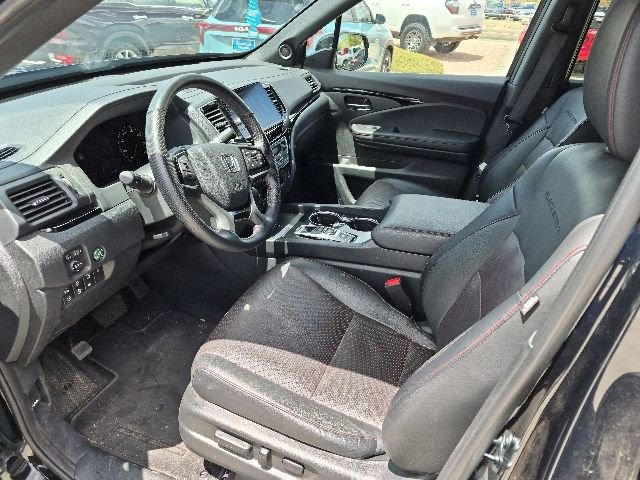 Used 2024 Honda Ridgeline Black Edition image 11