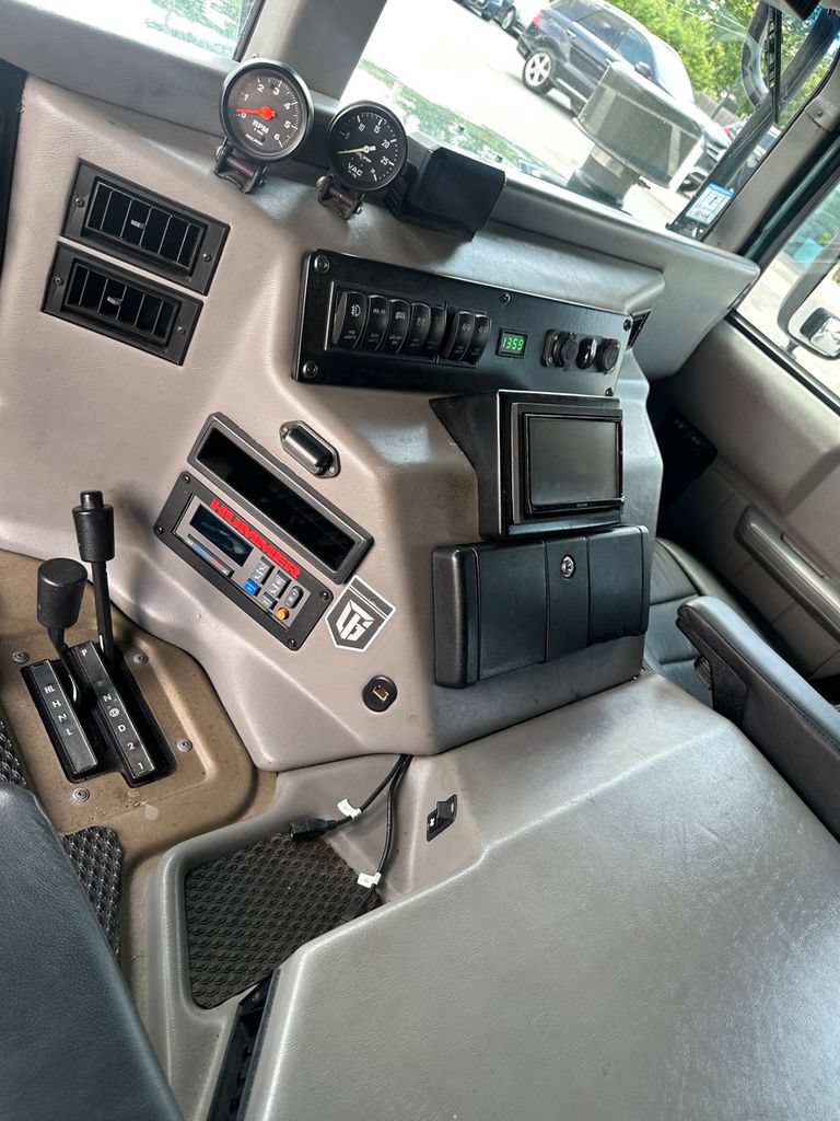 Used 1995 HUMMER H1 4-Door Wagon AWD/4WD image 26