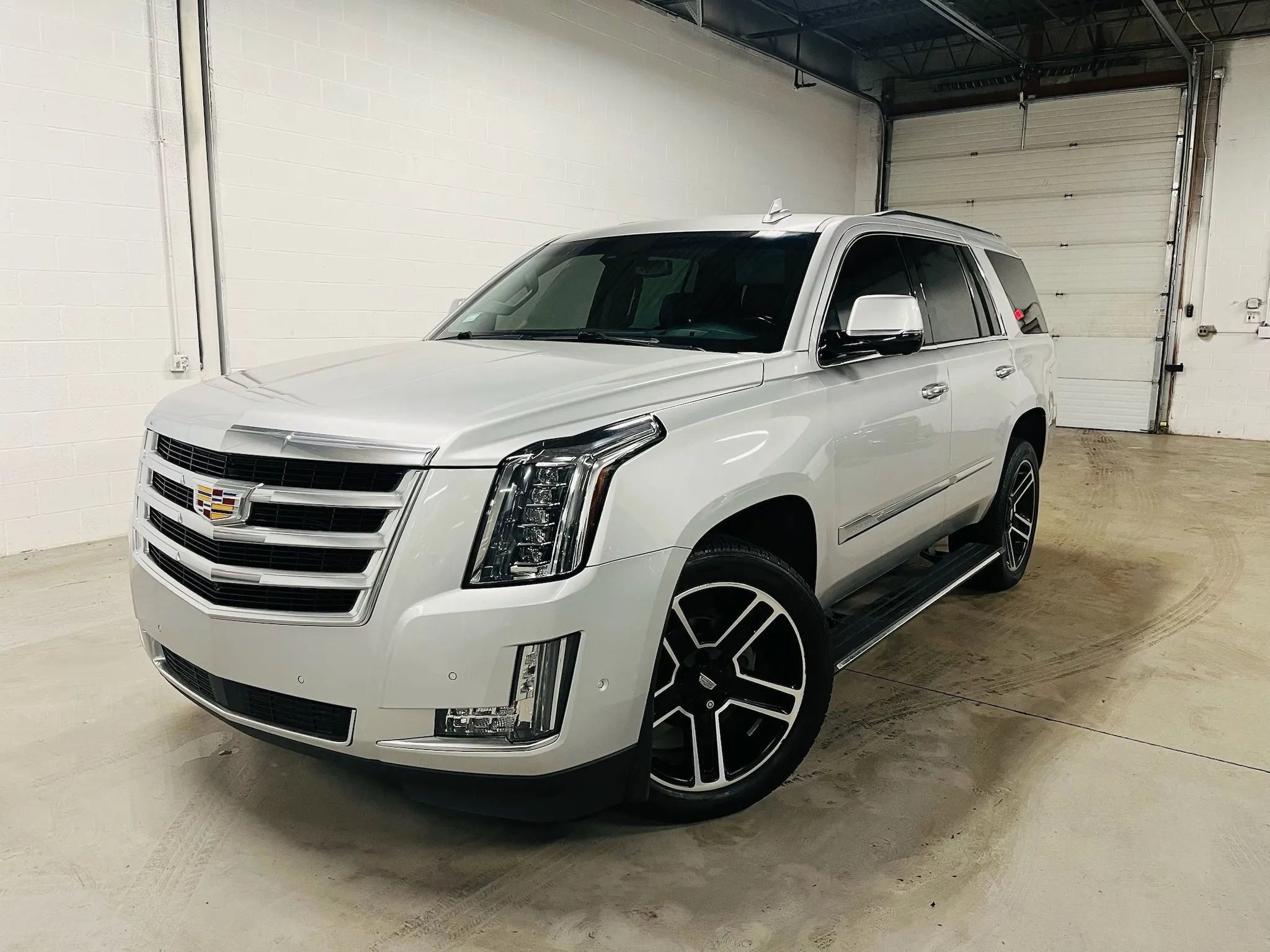 Used 2018 Cadillac Escalade Premium Luxury