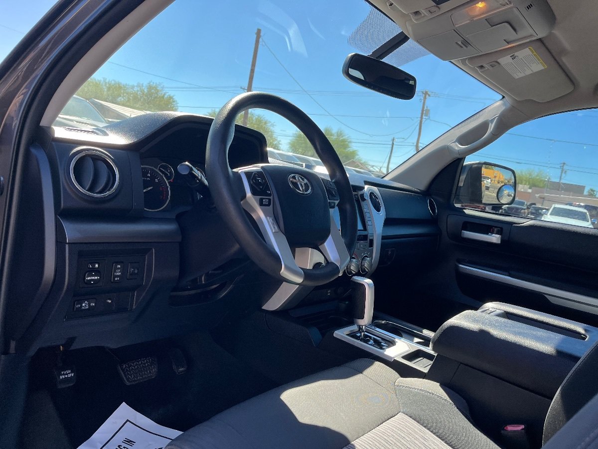 Used 2014 Toyota Tundra SR5 w/ SR5 Upgrade Package AWD/4WD image 23