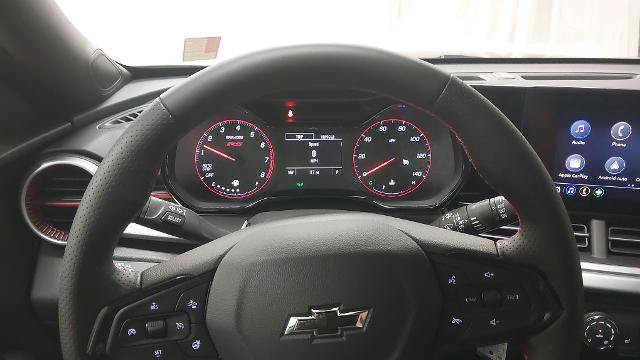 New 2026 Chevrolet Trax RS w/ Sunroof Package FWD image 18