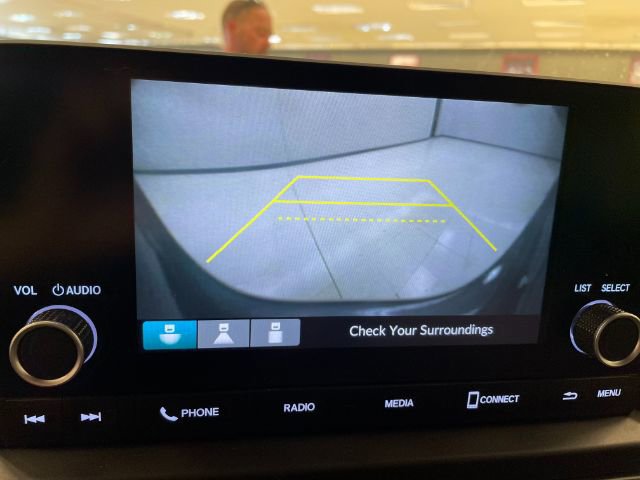 Used 2024 Honda Pilot LX image 23