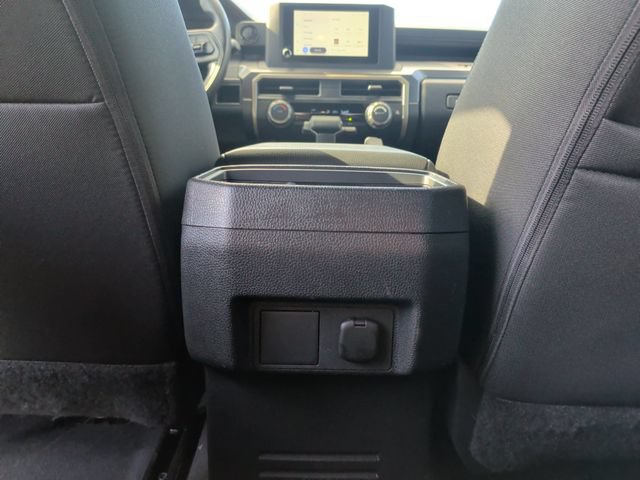 Used 2025 Toyota Tacoma SR5 AWD/4WD image 29