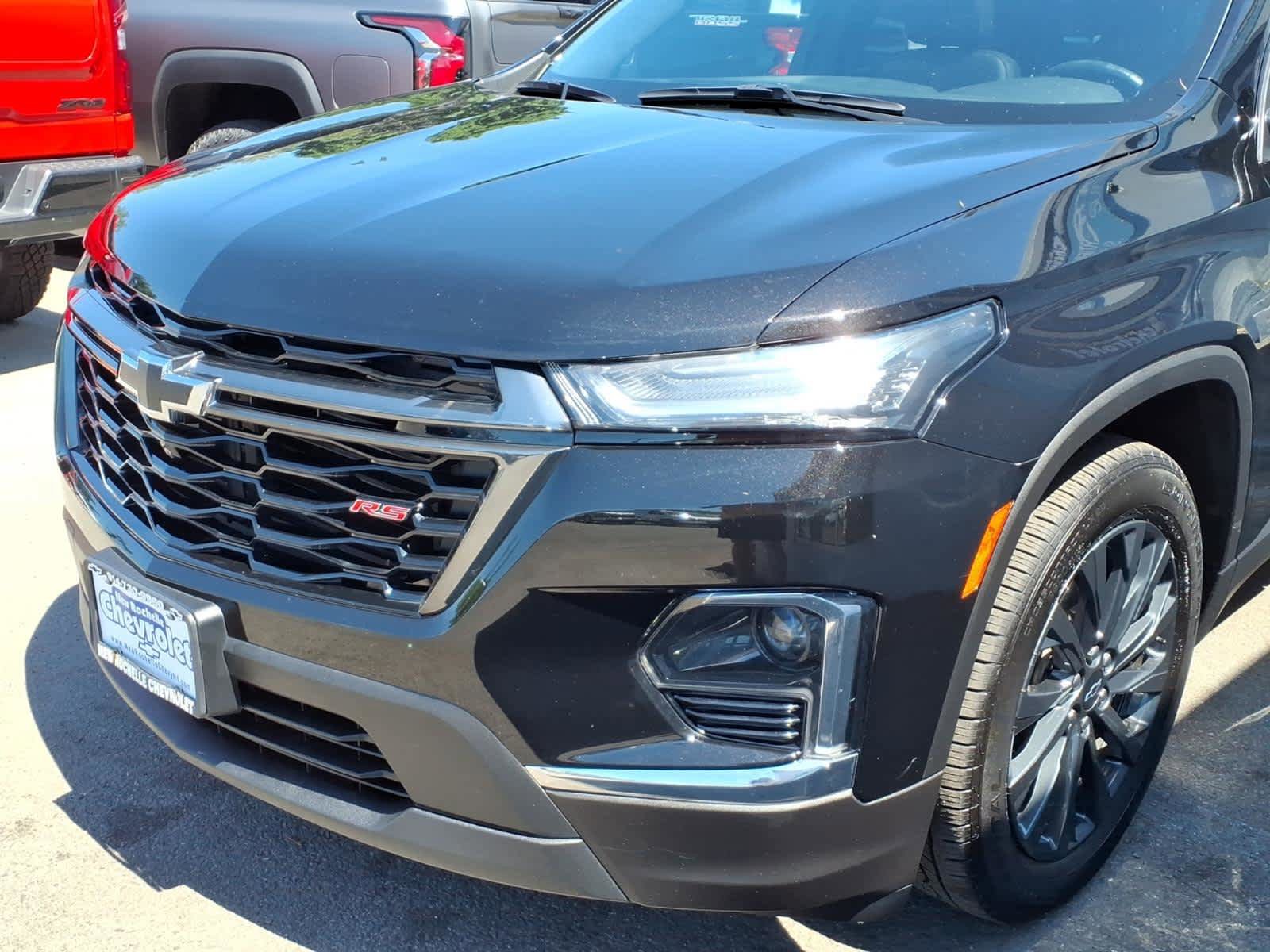 Used 2023 Chevrolet Traverse RS AWD/4WD image 7