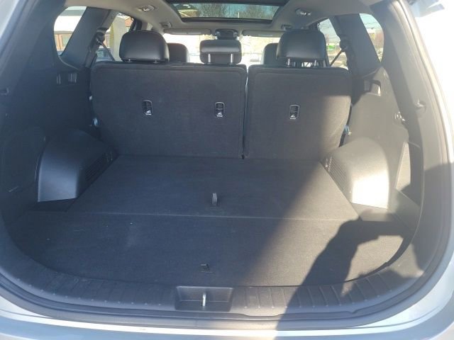 Used 2023 Hyundai Santa Fe SEL w/ Premium Package image 30