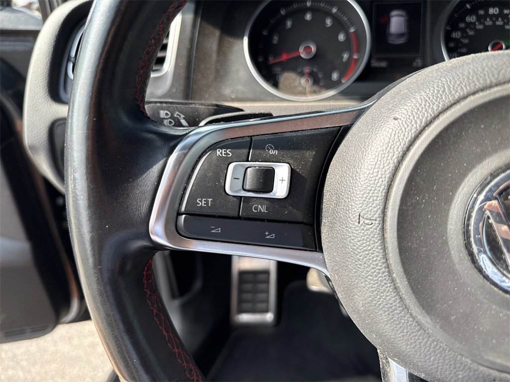 Used 2015 Volkswagen GTI SE w/ Lighting Package (SEL) image 16