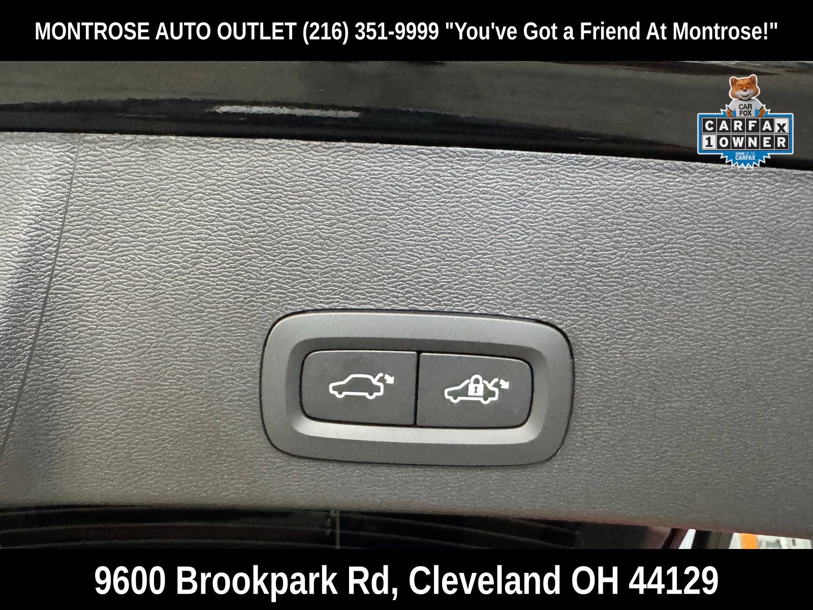 Used 2023 Volvo XC40 B5 Plus w/ Driver Assist Package image 41