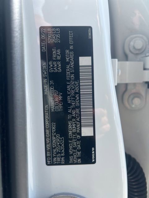 Used 2023 Volvo XC60 B5 Plus w/ Protection Package Premier image 9