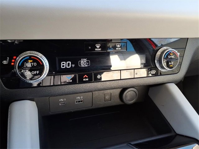 Used 2022 Mitsubishi Outlander SEL image 21