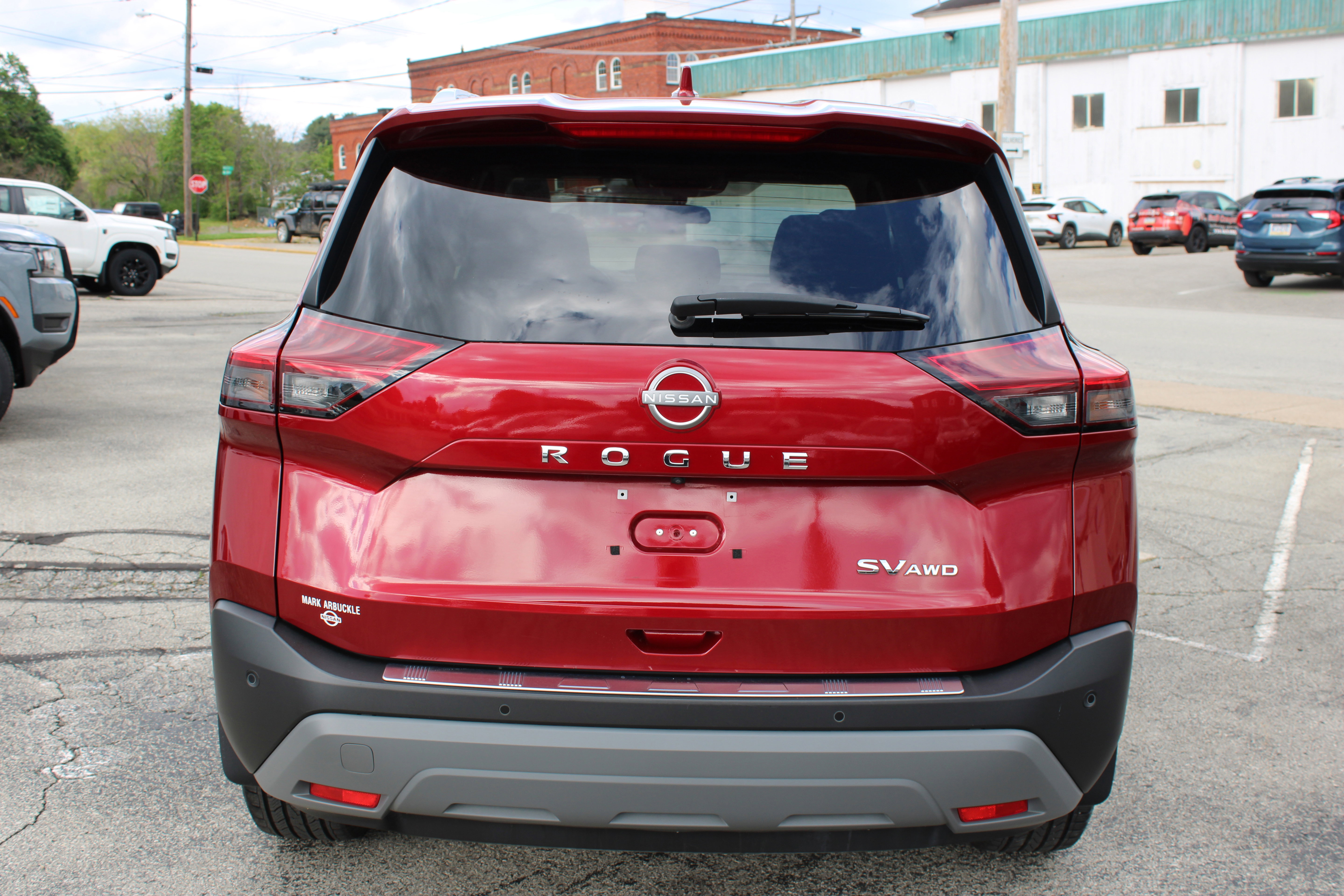 Certified 2023 Nissan Rogue SV w/ SV Premium B Package AWD/4WD image 4