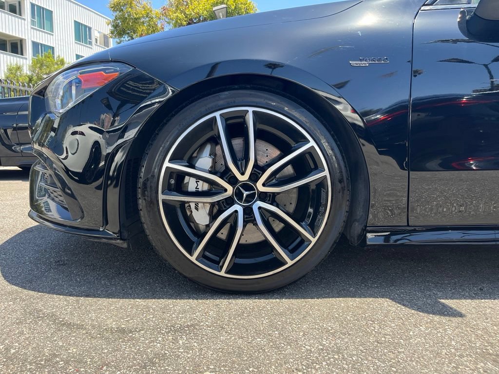 Used 2022 Mercedes-Benz CLA 35 AMG 4MATIC image 11