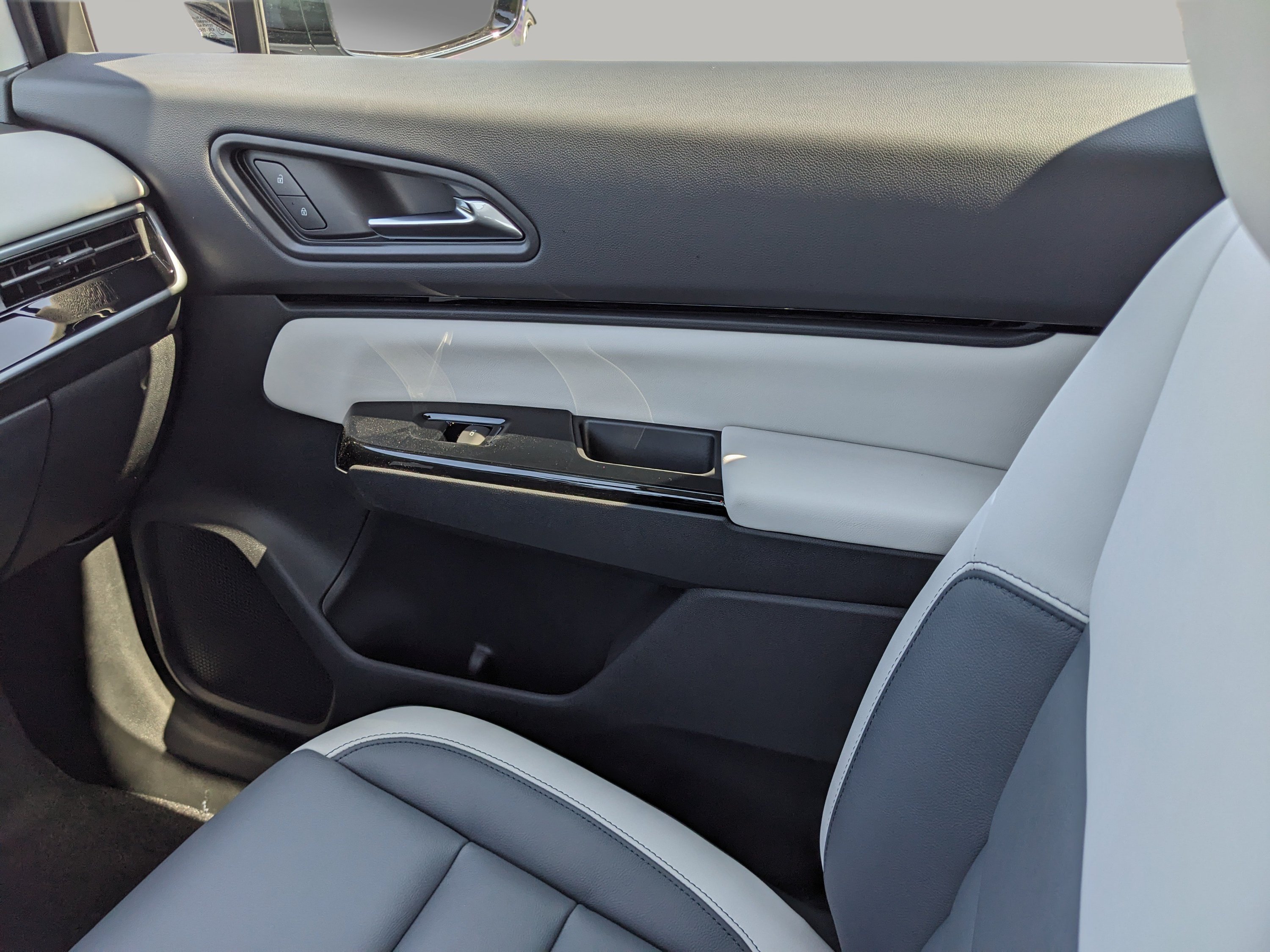 New 2026 Honda Prologue Touring image 17