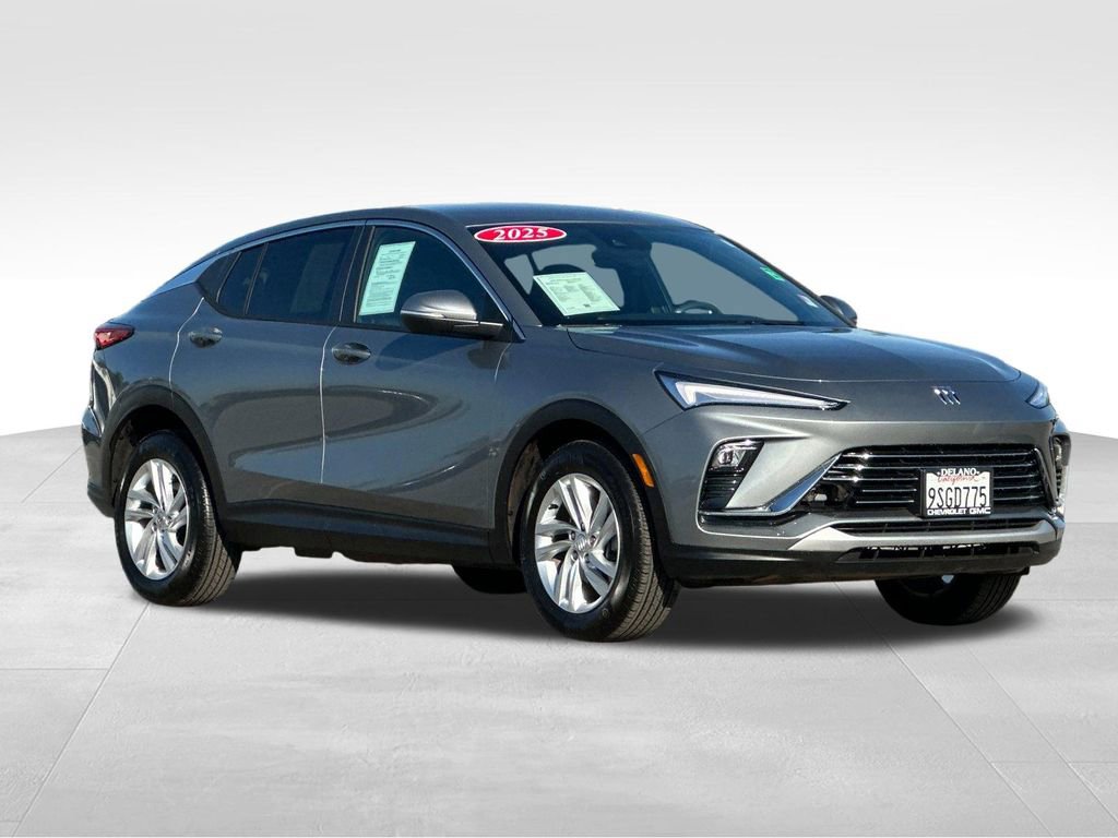 Used 2025 Buick Envista Preferred image 7
