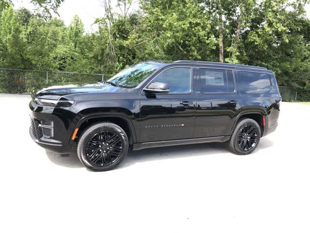 New 2026 Jeep Grand Wagoneer Limited AWD/4WD image 3