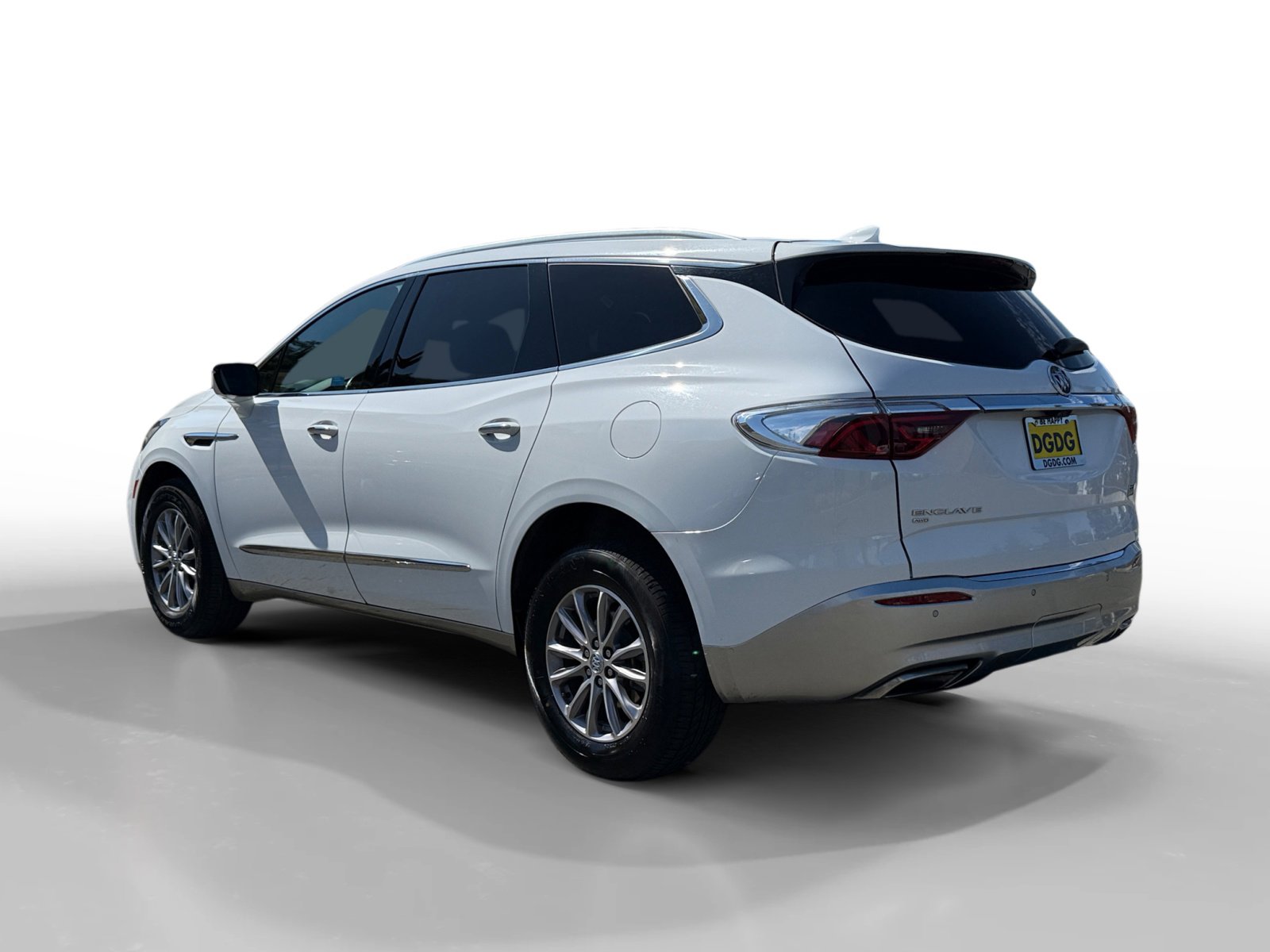 Used 2024 Buick Enclave Premium image 3