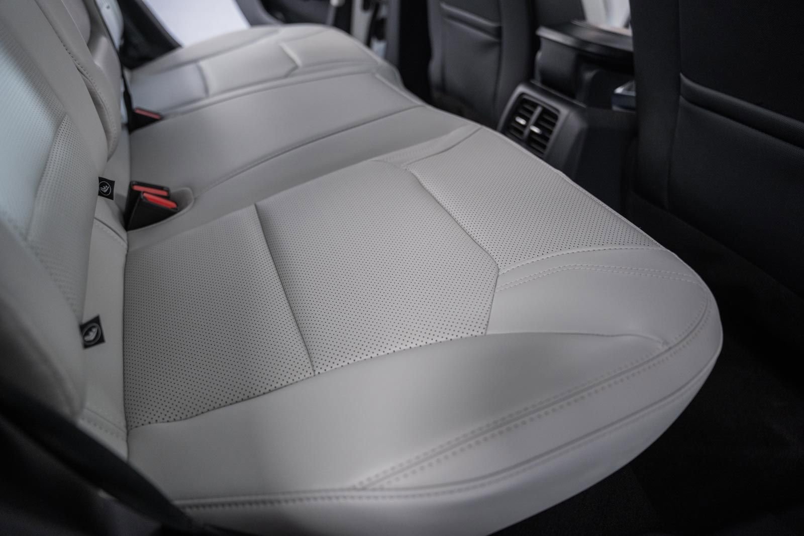 Certified 2025 Ford Mustang Mach-E Premium image 36