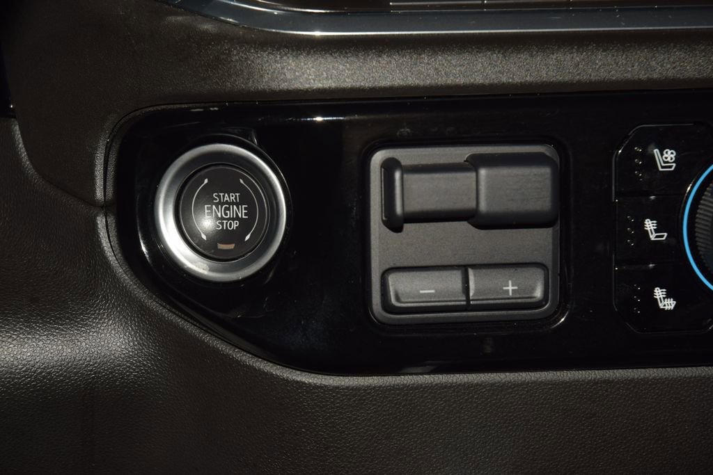 Used 2024 Chevrolet Silverado 1500 High Country w/ High Country Premium Package image 36